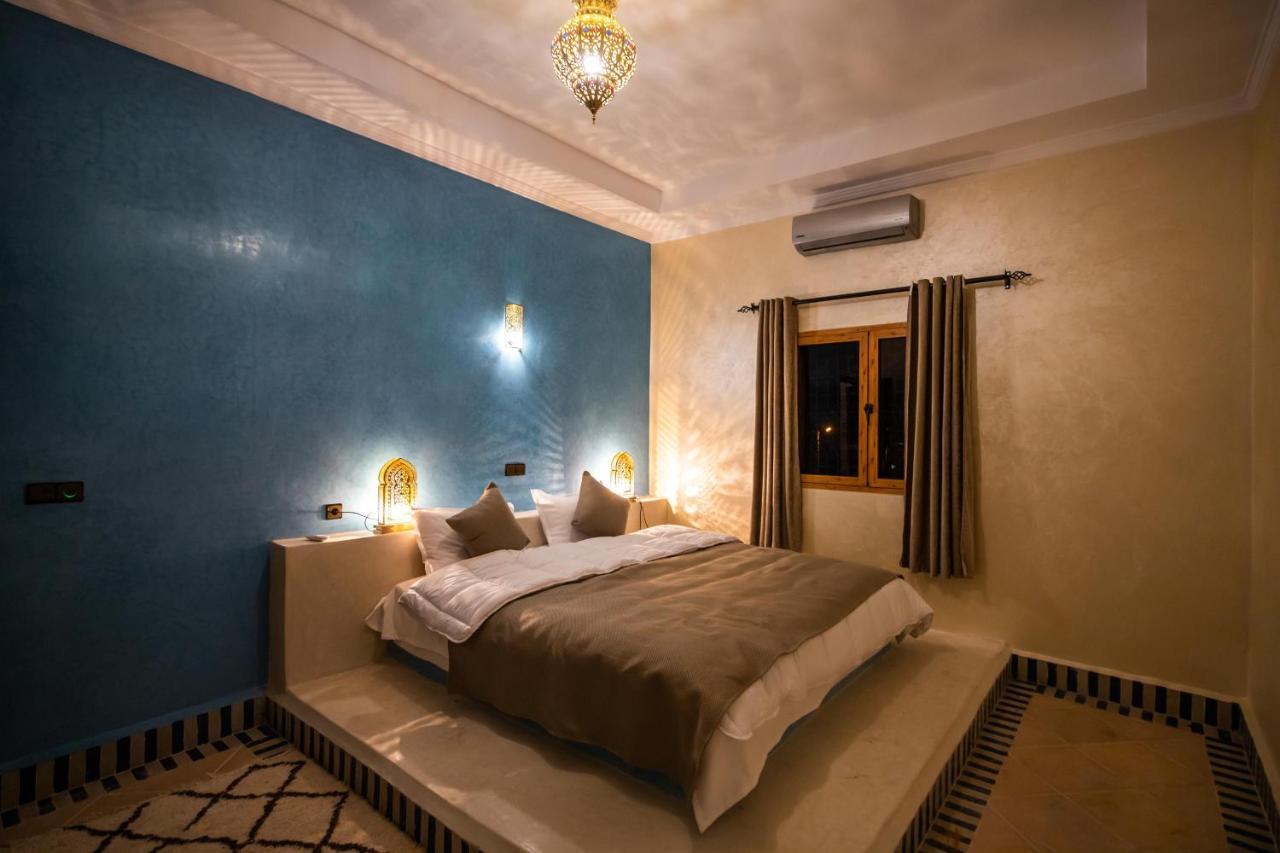 Riad Les Jardins De Мерзуга Екстер'єр фото