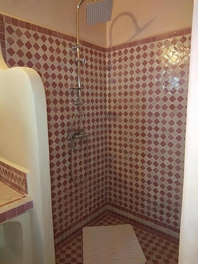 Riad Les Jardins De Мерзуга Екстер'єр фото