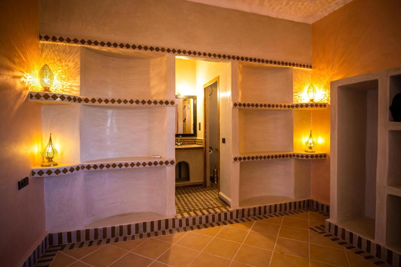 Riad Les Jardins De Мерзуга Екстер'єр фото