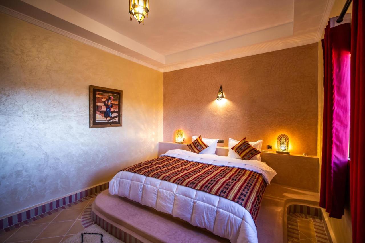 Riad Les Jardins De Мерзуга Екстер'єр фото